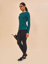Load image into Gallery viewer, Image 02: Uv Line T-Shirt Longsleeve Fem New Fit Petroleo Upf50+

