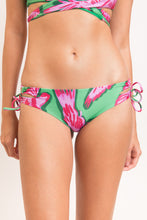 Load image into Gallery viewer, Gallery: Rio De Sol Bas Bottom Parrots Madrid
