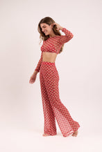 Load image into Gallery viewer, Image 08: Rio De Sol Haut De Plage Floral-Scales Top Harper
