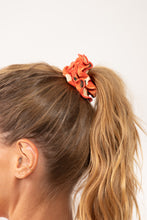 Load image into Gallery viewer, Gallery: Rio De Sol Chouchou Maracai Scrunchie
