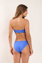 Load image into Gallery viewer, Model Back: Wednesday In Hawaii By Rio De Sol Haut Top Pacifica Lani
