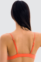 Load image into Gallery viewer, Image 06: Rio De Sol Haut Top Light-Peach Mila
