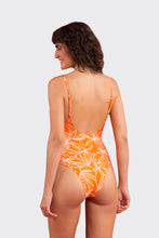Load image into Gallery viewer, Model Back: Rio De Sol Une Pièce Trail-Orange Hype
