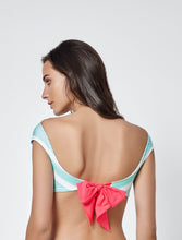 Load image into Gallery viewer, Model Back: Saha Haut Soutien Marinho Menta
