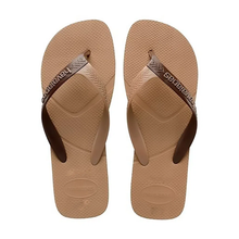 Load image into Gallery viewer, Model Front: Havaianas Tongs Havaianas Casual Rose Gold
