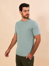 Load image into Gallery viewer, Image 02: Uv Line T-Shirt Pour Homme T-Shirt New Fit Masc Verde Agua Upf50+

