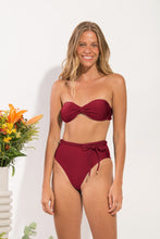 Load image into Gallery viewer, Model Front: Rio De Sol Ensemble Set Shimmer-Divino Twist Belted-High-Waist
