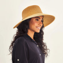 Load image into Gallery viewer, Image 04: Uv Line Chapeau Souple/Capeline Hat Santorini Imp Fem Wheat Upf50+
