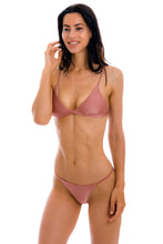 Load image into Gallery viewer, Model Front: Rio De Sol Ensemble Set Callas Tri-Fixo Cheeky-Fixa
