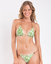 Load image into Gallery viewer, Gallery: Rio De Sol Ensemble Set Flow Tri-Capri Cheeky-Capri

