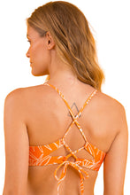 Load image into Gallery viewer, Image 07: Rio De Sol Haut Top Trail-Orange Tank-Tie
