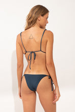 Load image into Gallery viewer, Model Back: Rio De Sol Haut Top Shimmer-Shark Lia-Noa
