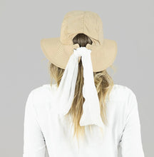 Load image into Gallery viewer, Model Back: Uv Line Chapeau Souple/Capeline San Remo Areia Offwhite Upf50+
