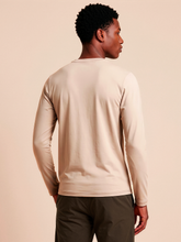Load image into Gallery viewer, Model Back: Uv Line T-Shirt Pour Homme Longsleeve New Fit Masc Sand Upf50+
