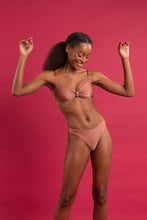 Load image into Gallery viewer, Image 09: Rio De Sol Ensemble Set Shimmer-Copper Bandeau-Joy Nice-Fio
