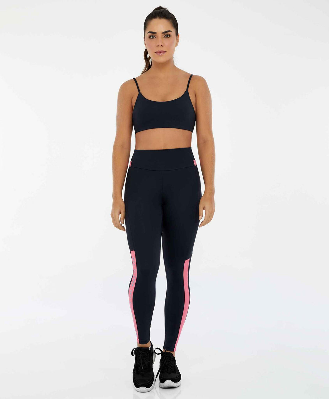Hyper Detalhe Cos Preto Leggings