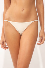 Load image into Gallery viewer, Gallery: Rio De Sol Bas Bottom Malibu-Natural Essential-Noa
