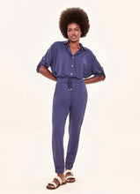 Load image into Gallery viewer, Model Front: Uv Line Pantalon De Plage Pants Fem Basic Navy Blue Upf50+
