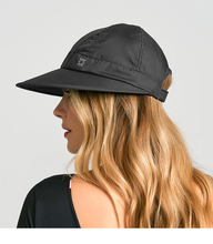 Load image into Gallery viewer, Model Back: Uv Line Casquette Nice Preto Upf50+
