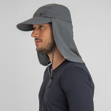 Load image into Gallery viewer, Image 02: Uv Line Chapeau Legionnaire Cap Leg Atacama 2021 Masc Grey Upf50+
