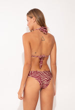 Load image into Gallery viewer, Model Back: Rio De Sol Ensemble Set Dune Mel
