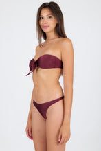 Load image into Gallery viewer, Model Back: Rio De Sol Bas Bottom Barolo Nice-Fio
