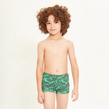 Load image into Gallery viewer, Model Front: Uv Line Maillot De Bain Garçon Sunga Folhagem Kids Upf50+
