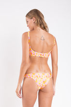 Load image into Gallery viewer, Model Back: Rio De Sol Bas Bottom Dreamy Essential
