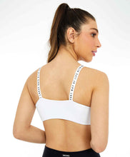 Load image into Gallery viewer, Model Back: Alto Giro Fitness Haut Top Bodytex Alcas Personalizadas Branco
