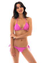 Load image into Gallery viewer, Model Front: Rio De Sol Bas Bottom Bikini Tri
