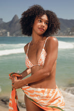 Load image into Gallery viewer, Image 14: Rio De Sol Haut Top Sahari Lia
