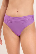 Load image into Gallery viewer, Bottom Bio-Floreira Amy
