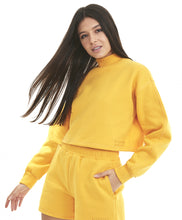 Load image into Gallery viewer, Cropped m3cbs Gola Alta Amarelo Amber
