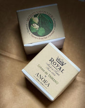 Load image into Gallery viewer, Image 05: Monoï Royal Solaire Savon Creme De Tamanu By Anoea Bora Bora
