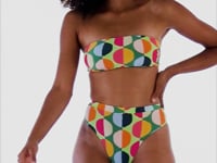 Load and play video in Gallery viewer, Video: Rio De Sol Haut Top Garden-City Bandeau-Reto
