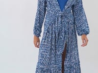 Load and play video in Gallery viewer, Video: Rio De Sol Vêtement De Plage Chuva Long Dress Verona
