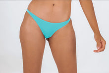 Load image into Gallery viewer, Model Front: Rio De Sol Bas Bottom Breeze Leblon-Fio
