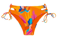 Load image into Gallery viewer, Product Front: Rio De Sol Bas Bottom Orange-Bloom Madrid

