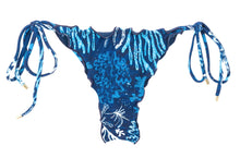 Load image into Gallery viewer, Product Front: Rio De Sol Bas Bottom Reef Frufru-Fio
