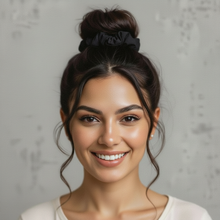 Load image into Gallery viewer, Model Front: Rio De Sol Chouchou Icon-Nero Scrunchie
