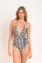 Load image into Gallery viewer, Model Front: Rio De Sol Une Pièce Ikat New Vegas
