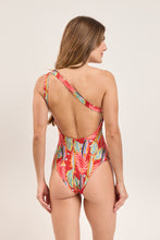 Load image into Gallery viewer, Model Back: Rio De Sol Une Pièce Sea-Bloom Sienna

