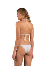 Load image into Gallery viewer, Model Back: Rio De Sol Ensemble Set Bora-White Tri-Inv Lacinho
