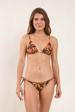 Load image into Gallery viewer, Model Front: Rio De Sol Ensemble Set Fiore Lia Lacinho
