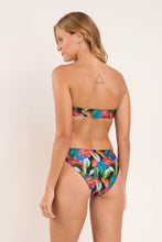 Load image into Gallery viewer, Model Back: Rio De Sol Ensemble Set Flair Bandeau-Reto Essential-Comfy
