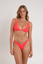 Load image into Gallery viewer, Model Front: Rio De Sol Ensemble Set Malibu-Folia Agnes Cali
