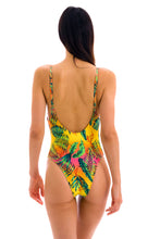 Load image into Gallery viewer, Model Back: Rio De Sol Une Pièce Sun-Sation Hype
