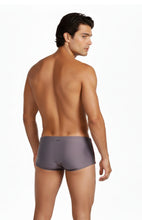 Load image into Gallery viewer, Model Back: Rio De Sol Sunga / Boxer Sunga Ferrugem
