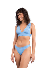Load image into Gallery viewer, Image 04: Rio De Sol Haut Top Baltico Halter-Marina
