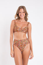 Load image into Gallery viewer, Model Front: Rio De Sol Haut Top Bouquet Bliss
